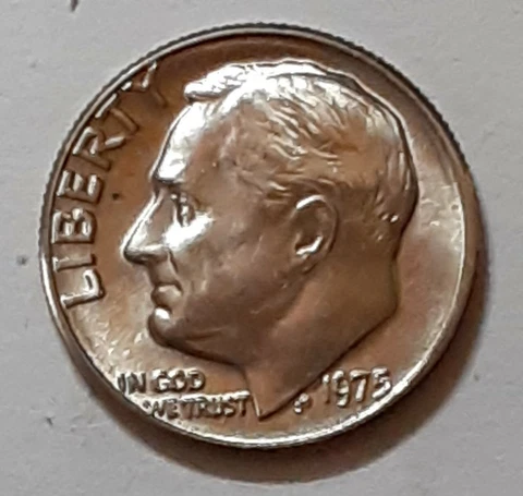 1975 Roosevelt Dime  P - BU - Uncirculated Cover