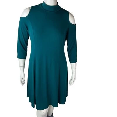 Susan Graver Womans Sz Large Dress Green Swing 3/4 Sleeve Stretch Liquid Knit - Image 1 of 4