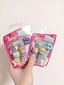 Bratz Babyz Froschkopf so frech Schlüsselanhänger Brosche Actionfigur Vintage Spielzeug 2x - Bild 1 von 6