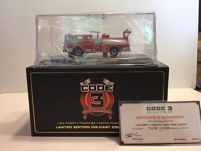 13111 Code 3 Limited Edition FDNY Foam Carrier Truck 84, Box and COA included. - Image 1 of 4