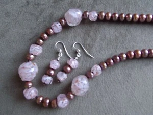 Rosa Sommerso Aventurin Glas und braune Knopf Perle 16" Halskette Set - Bild 1 von 4