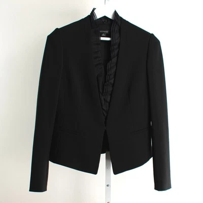 Chaqueta Blazer Ann Taylor Negra Volantes Frontales Talla 6 Carrera Oficina Extraíble Foto 1 de 4
