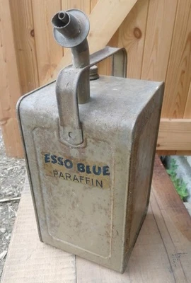 Vintage 1950's Esso Blue Paraffin Can  Original And Unrestored - Image 1 of 4