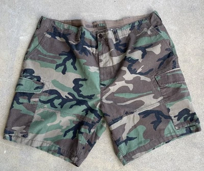 Polo Ralph Lauren Cargo 10” Shorts Men 48B Green Camo Army Outdoors Gorpcore - Image 1 of 4