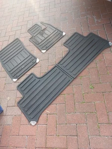 Land Rover Range Rover Vogue L322 Genuine Black Runber Floor Set Up To 2012 - Picture 1 of 6