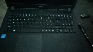 Laptop and more - Picture 1 of 3