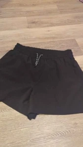 Athleta girl size 16 shorts - Picture 1 of 4