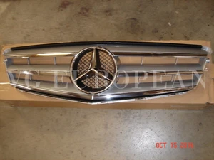 Rejilla capó delantero original Mercedes-Benz Clase C W204 C300 C350 C250 NUEVO  - Imagen 1 de 5