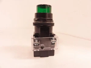 188716 New-No Box; Siemens 52PX4C3 Pilot Light 12V Green - Picture 1 of 5