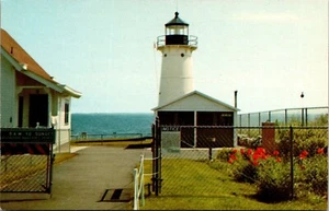 Postcard Warwick Rhode Island Warwick Neck Lighthouse Narragansett Bay Vintage - Picture 1 of 2