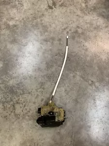 2002 2003 2004 Audi A4 S4 OEM Passenger Side Front Door Latch 4D1837016D - Picture 1 of 7