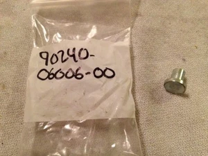 Nuovo OEM Factory Yamaha Clevis Pin A CT DT HT MX 1 2 3 100 125 175 250 400 - Foto 1 di 1