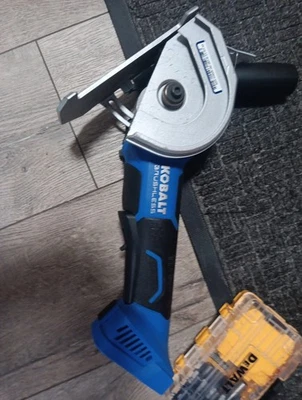 KOBALT KMC  MULTI PURPOSE 4" SAW *TOOL Only  - Image 1 of 4