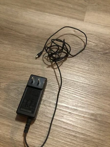 Mophie Switching Power Adapter Brick Supply ADS-25FSG-19 19V 1.3A p73 - Picture 1 of 8
