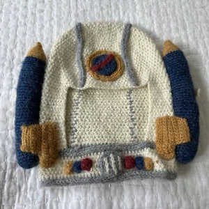 Boys Garnet Hill Hand knit Spaceship Winter Hat EUC - Picture 1 of 5