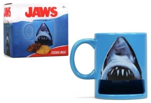 Tazza in ceramica Lo Squalo Jaws Cookie Mug 370 ml Half Moon Bay - Foto 1 di 5