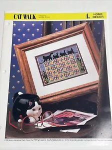 Cat Walk Wall Hanging Annie's Attic Plastic Canvas Pattern - Picture 1 of 4
