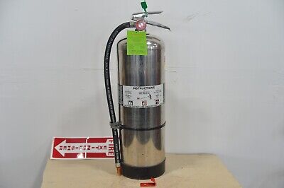 Amerex Ansul Water Fire Extinguisher 2 5 Gal Refurbished In Very Good Condition  • 80$