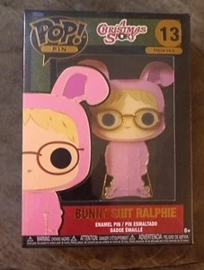 Funko Pop große Emaille Pin Filme Eine Weihnachtsgeschichte Hasenanzug Ralphie #13 NEU - Bild 1 von 3