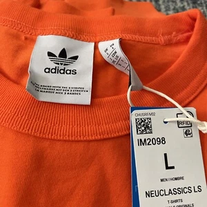New Men's Adidas Adicolor Neuclassics Long Sleeve Tee IM2098 Orange Sz L USA - Picture 1 of 15