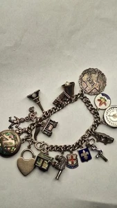 Pulsera antigua con dije de plata de ley - Imagen 1 de 17