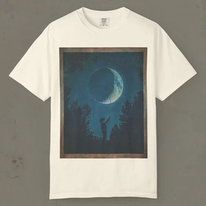 Moon Cowboy Lasso T-Shirt, Sci-fi Western Vintage Shirt, Lunar Country Star Tee - Picture 1 of 19