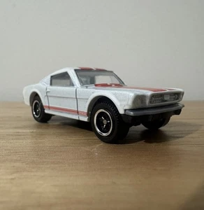 Matchbox MBX Road Cruisers II. 1965 Ford Mustang GT. White. - Picture 1 of 7