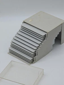 Diskettenaufbewahrung Diskettenbox Treppe  20x 3,5" Disketten - Bild 1 von 2