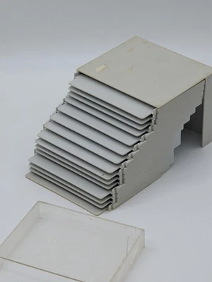 Diskettenaufbewahrung Diskettenbox Treppe  20x 3,5" Disketten - Bild 1 von 2
