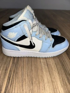 Nike Air Jordan 1 Mid GS Ice Blue University Blue Black- Size 4.5Y (555112-401) - Picture 1 of 15