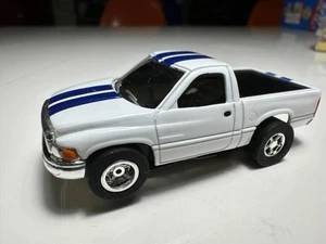 Auto World Dodge Ram 1500 Ho Slot Car - Picture 1 of 5