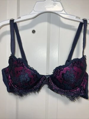 Sujetador con aros Dita Von Teese Marlene negro - rosa pestañas florales 34C Foto 1 de 4