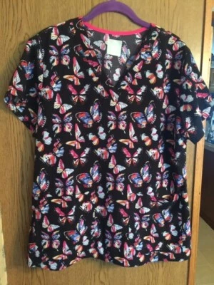 Women's MEDCOUTURE V-neck multicolor butterfly short sleeve scrub top size Large - Image 1 of 4