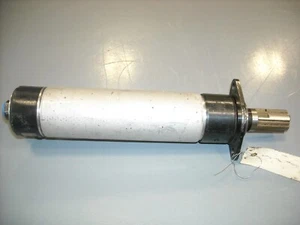 HM55-100, 1311864, Desoutter, 100rpm, 0.85HP 30lbs-Ft 5/8" Spindle, Rebuilt - Picture 1 of 7
