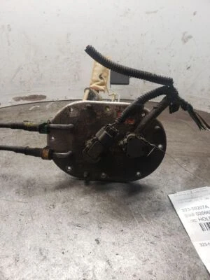 Б/у топливный насос подходит: 2003 Toyota Tundra насос в сборе 6 цилиндров класса A - Изображение 1 из 4