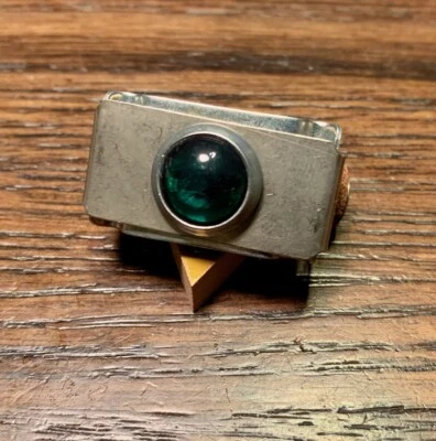 ЗЕЛЕНЫЙ ИНДИКАТОРНЫЙ ФОНАРЬ WARDS BENELLI 250 куб. см 350 куб. см MOJAVE 260 куб. см 360 куб. см с лампой *новый из старых запасов* - Изображение 1 из 2