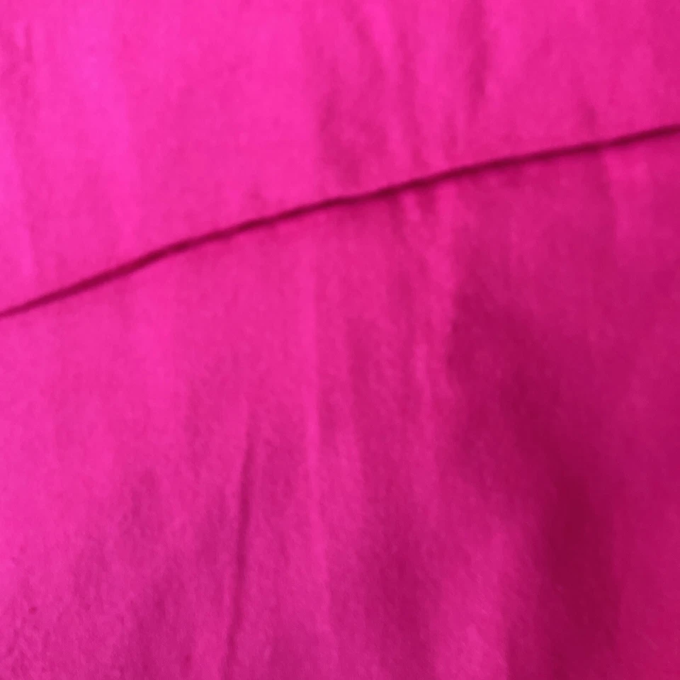 Tela de franela rosa caliente lisa 1 1/8 yarda 44" de ancho suave y acogedora Foto 1 de 4