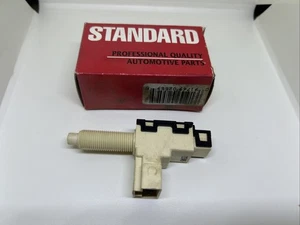 Interruptor de luz de freno compatible con Pontiac 6000 Firebird Trans Sport 1986-1994 STANDARD MO - Imagen 1 de 4