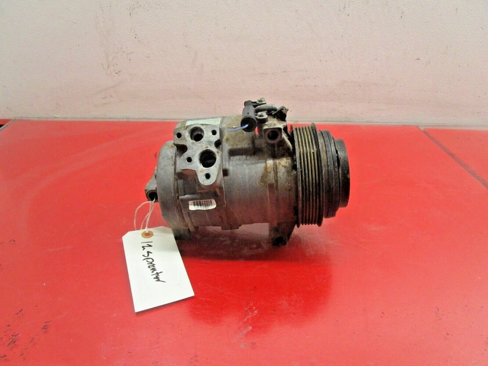 07-12 FREIGHTLINER SPRINTER COMPRESSOR AC AR CONDICIONADO FABRICANTE DE EQUIPAMENTO ORIGINAL - Imagem 1 de 4