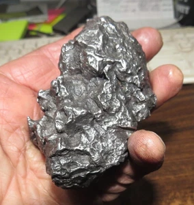 640 gm . CAMPO DEL CIELO METEORITE; AAA COLLECTORS GRADE ; 1.4 LBS. - Picture 1 of 10