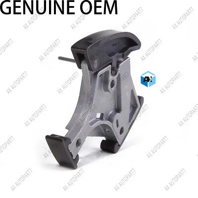 Genuine Engine oil pump chain tensioner For Audi A3 Volkswagen Passat Golf Jetta - Image 1 of 4