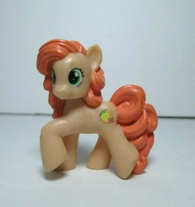 2011 My Little Pony FiM Blind Bag TRU Exclusive 2" Peachy Pie Figure Hasbro - Picture 1 of 2