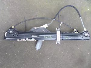 BMW E70 X5 Drivers Front Right Side Window Regulator & Motor 7166380 - Picture 1 of 8