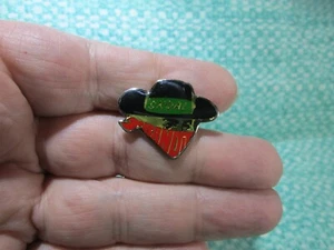 HARRY GANT SKOAL BANDIT Logo NASCAR Racing Hat Lapel Pin / 2K - Picture 1 of 5