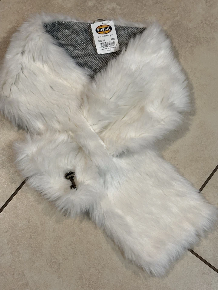 Fossil Women’s Fur/Plaid Scarf White - Image 1 of 1