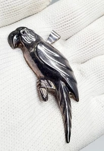 2.75" Lovely Heavy 925 Sterling Silver Parrot Macaw Pendant Brooch 17.6g Patina - Picture 1 of 8