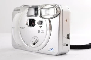 Fujifilm Finepix A202 Silver 2.0MP (Japanese Only Menu) [Exc+5] Japan / 1549A#6C - Picture 1 of 15
