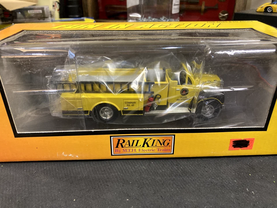 Rail King Die Cast Fire Truck Yellow 30-50035 MTH NIB NRFB  AP - Image 1 of 2