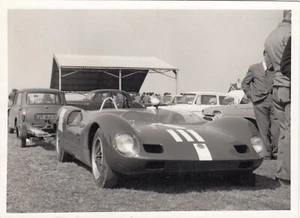 FOTO FOTO ORIGINAL ÉPOCA ELVA MK7 MARCAS CLIMAX ESCOTILLA BRSCC 1963 DR EHM PAUL - Imagen 1 de 2