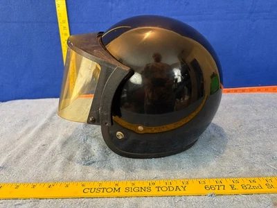 Capacete de motocicleta Bell R-T vintage preto tamanho 7 3/8 com viseira LEIA A LISTA - Imagem 1 de 4